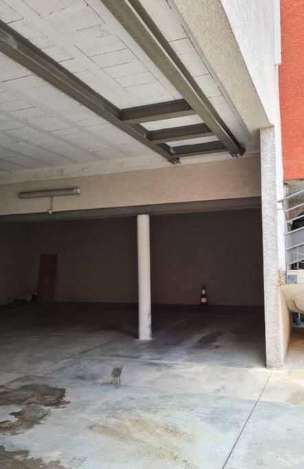 Appartcosy Emplacement Ideal Avec Terrasse & Parking Prive Nimes Bagian luar foto