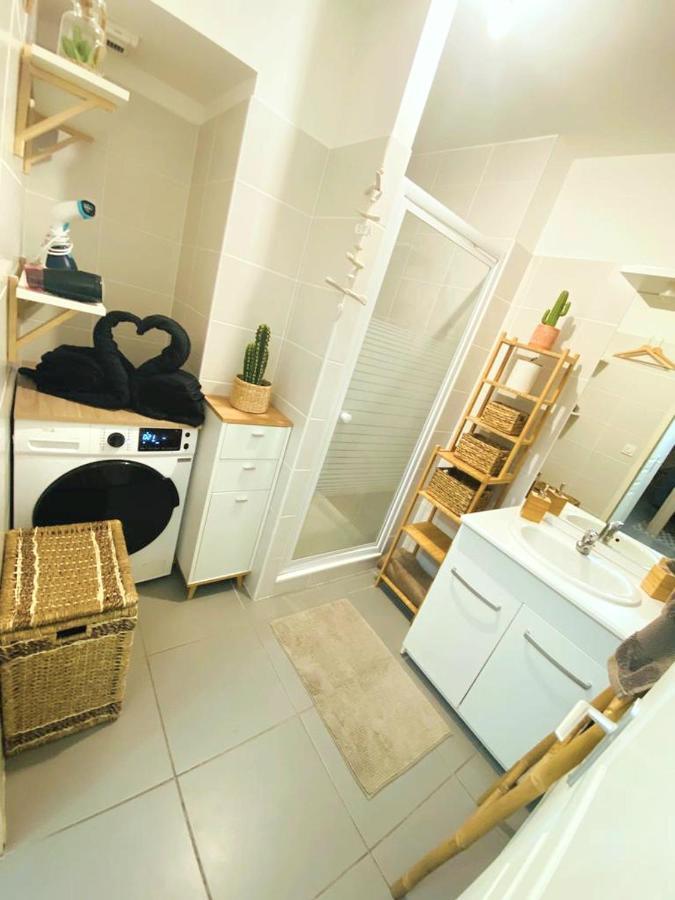 Appartcosy Emplacement Ideal Avec Terrasse & Parking Prive Nimes Bagian luar foto